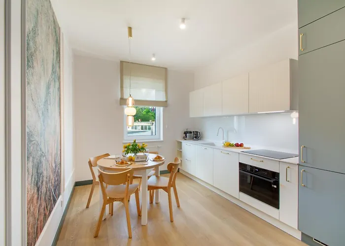 North Apartments, Vibe * Ustka